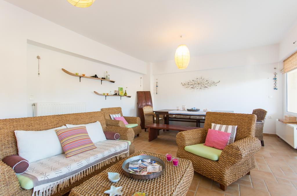 Marathon Beachside Villa 100M From The Beach Schinias Bagian luar foto