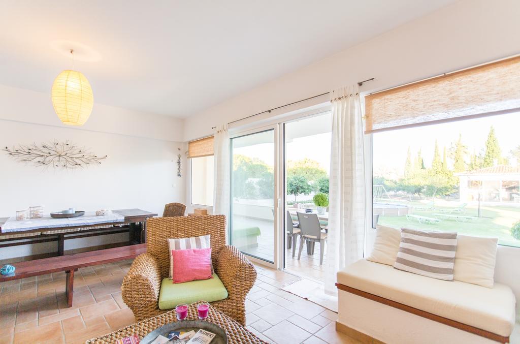 Marathon Beachside Villa 100M From The Beach Schinias Bagian luar foto